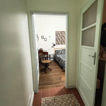 Casa Renata -charming Loggia Apartment Bologna